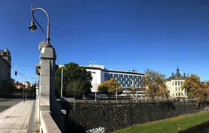 公寓 Mrakodrap 比尔森